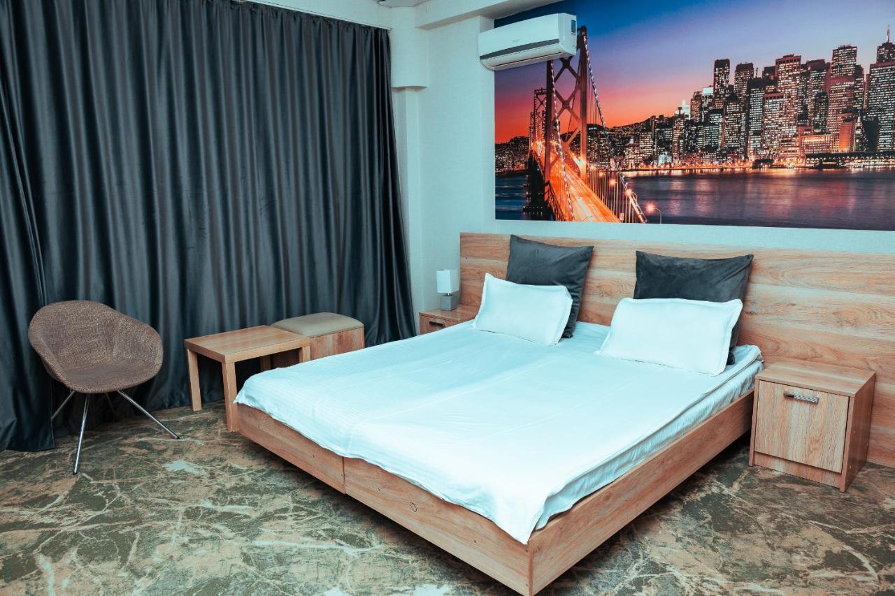 Ocean Hotel บิชเคก ภายนอก รูปภาพ